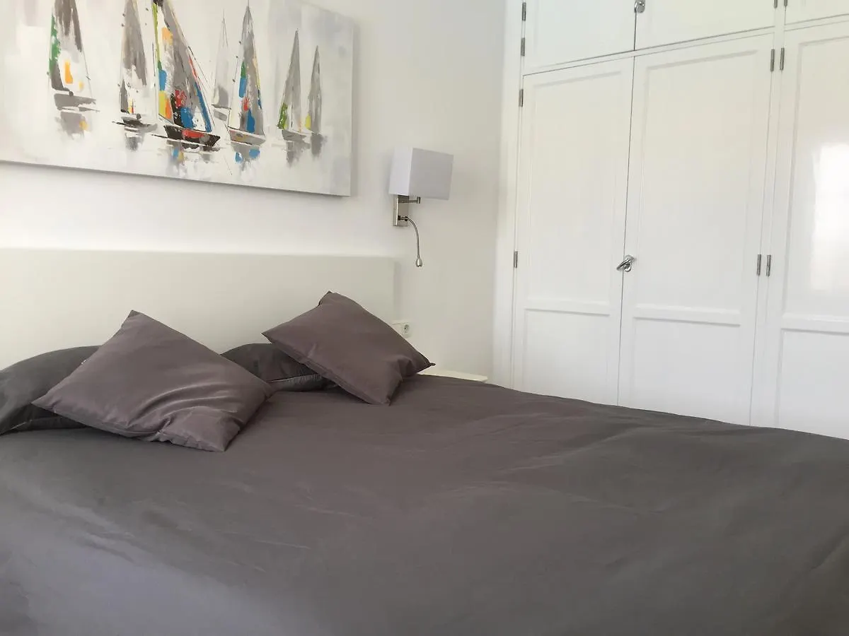 Apartamento Albatros Puerto del Carmen  0*, Puerto del Carmen (Lanzarote) Spain